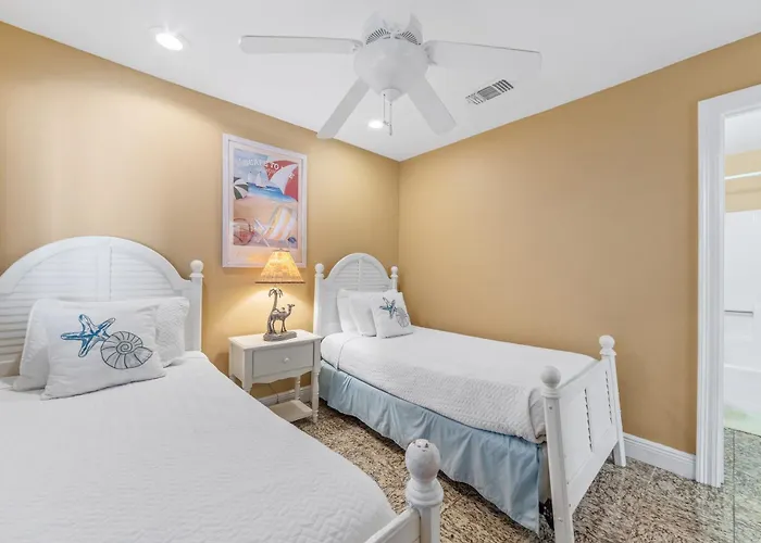 Holiday home Romar 102